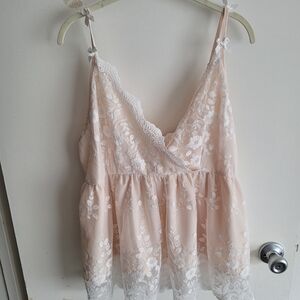 🎉ROMWE Elegant Lace Trim Top in Cream